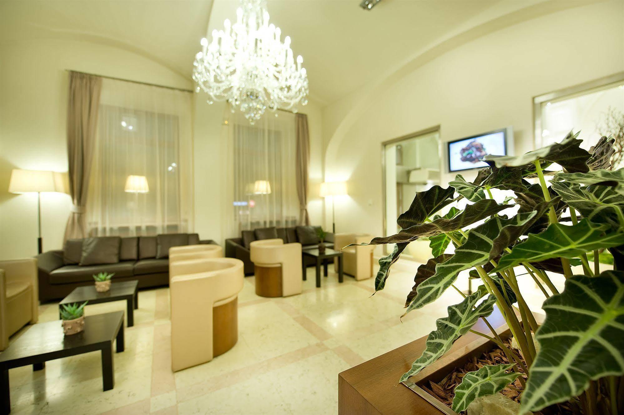 Maestro By Adrez Hotel Prague